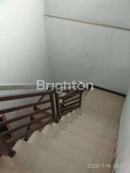 image RUMAH CILEDUG HITUNG TANAH PINGGIR JALAN ( LUAS TANAH 466M²)-JL RAYA RADEN FATAH (5)