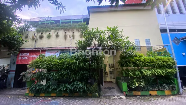 image RUMAH HOOK KONDISI TERAWAT GUNUNG SARI INDAH DEKAT WIYUNG MENGANTI KARANGPILANG CITRALAND PAKUWON MALL UNESA (2)