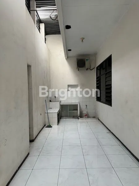 image RUKO PUSAT BISNIS STRATEGIS COYUDAN PASAR KLIWON COYUDAN SOLO (3)