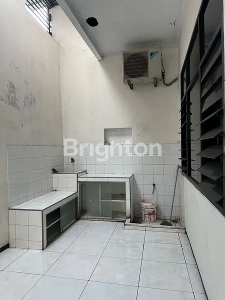 image RUKO PUSAT BISNIS STRATEGIS COYUDAN PASAR KLIWON COYUDAN SOLO (4)