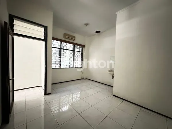 image RUKO PUSAT BISNIS STRATEGIS COYUDAN PASAR KLIWON COYUDAN SOLO (5)