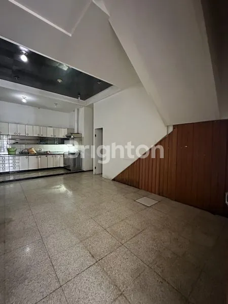 image RUKO KAWASAN BISNIS UTAMA STRATEGIS RAJIMAN COYUDAN PASAR KLIWON SOLO (5)