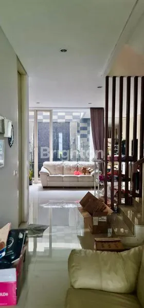 RUMAH CITRALAND GRAND EASTWOOD SURABAYA BARAT