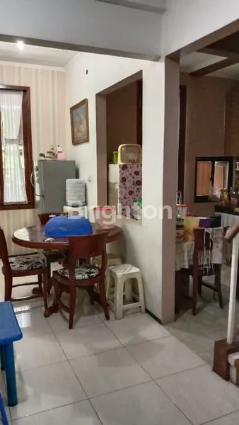 image RUMAH TERAWAT BABATAN PRATAMA SIAP HUNI (5)