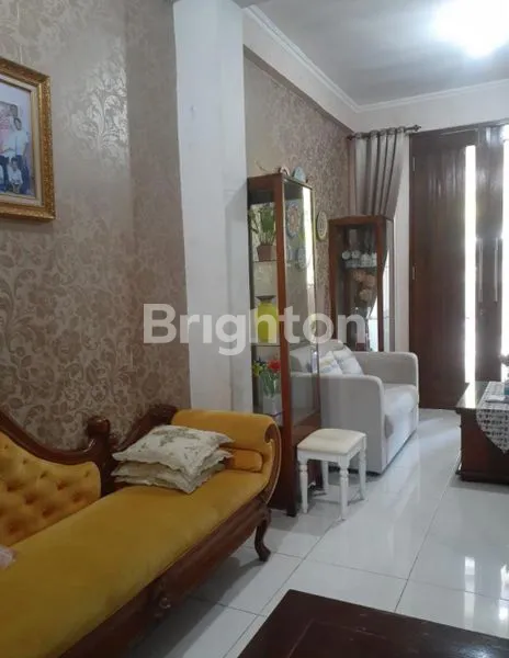 image RUMAH TERAWAT BABATAN PRATAMA SIAP HUNI (6)