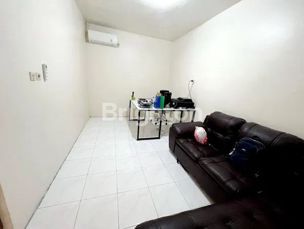 image RUMAH GUNUNG SARI 2 LANTAI SURABAYA SELATAN SIAP HUNI DEKAT TOL GUNUNG SARI (5)