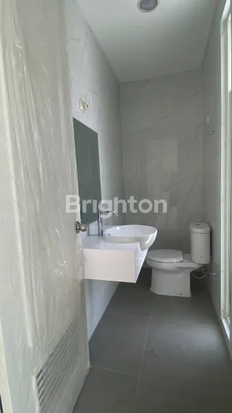 image DIJUAL CEPAT RUMAH 2 LANTAI DI CLUSTER CATRIONA SUVARNA SUTERA BY ALAM SUTERA GROUP (TYPE CASSIA) (5)