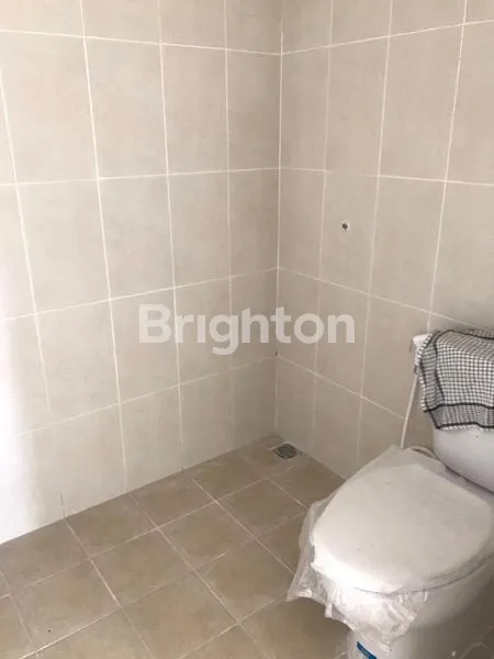 image DIJUAL MURAH RUMAH DI CLUSTER AYNA RESIDENCE, GRAHA RAYA (DEKAT ALAM SUTERA) (8)