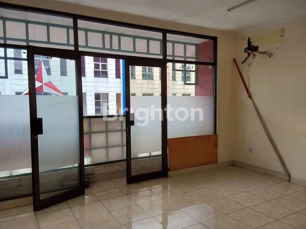 image RUKO 2 LANTAI SURAPATI CORE (1)