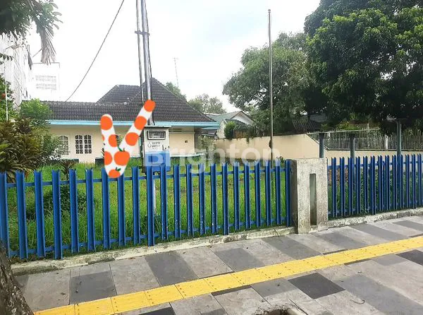 image RUMAH HALAMAN LUAS 888  SUDIRMAN , MEDAN KOTA (3)