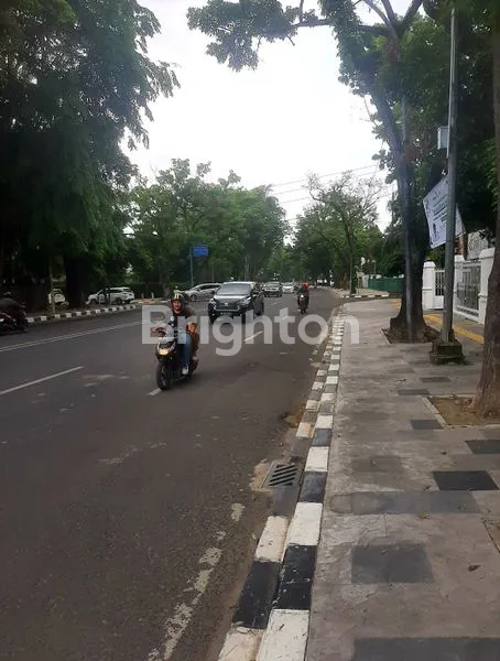 image RUMAH HALAMAN LUAS 888  SUDIRMAN , MEDAN KOTA (6)