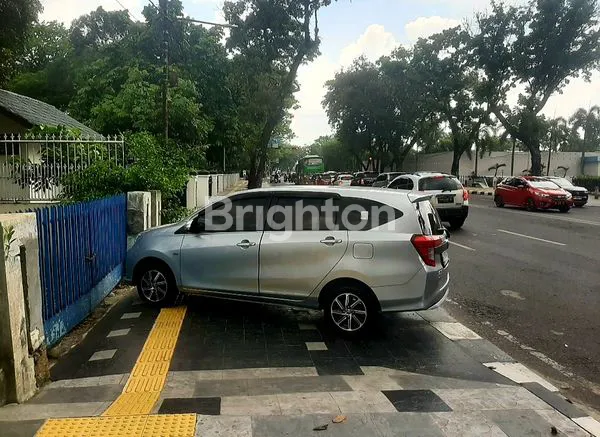 image RUMAH HALAMAN LUAS 888  SUDIRMAN , MEDAN KOTA (7)