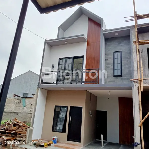 image RUMAH NEMPEL TOLL ROYAL CIJAGO (1)