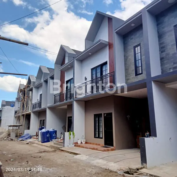 image RUMAH NEMPEL TOLL ROYAL CIJAGO (4)