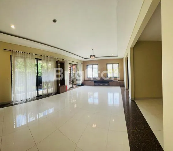 image RUMAH MEWAH 3LT, POSISI HOEK DI LOKASI SENTUL (3)