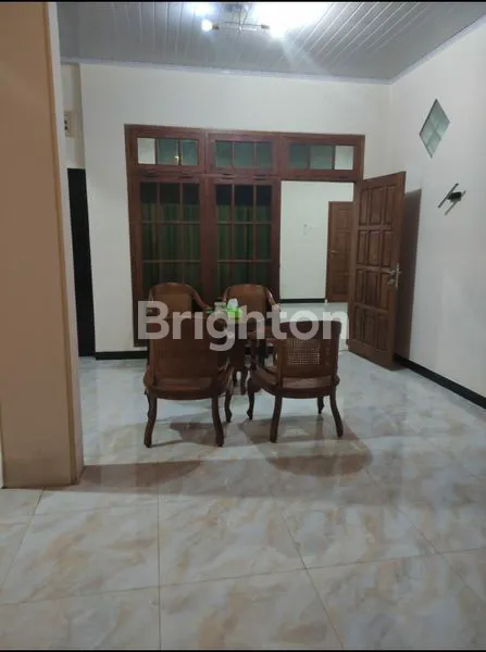 image HANYA INI !! RUMAH SEBELAH PERSIS ALFAMIDI MURAH BANGET !! (6)