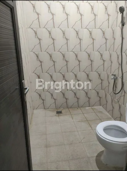 image HANYA INI !! RUMAH SEBELAH PERSIS ALFAMIDI MURAH BANGET !! (8)