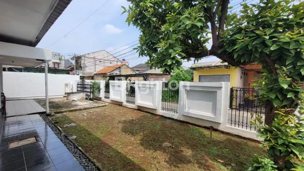 image RUMAH MURAH DI KAWASAN STRATEGIS BEJI DEPOK (5)