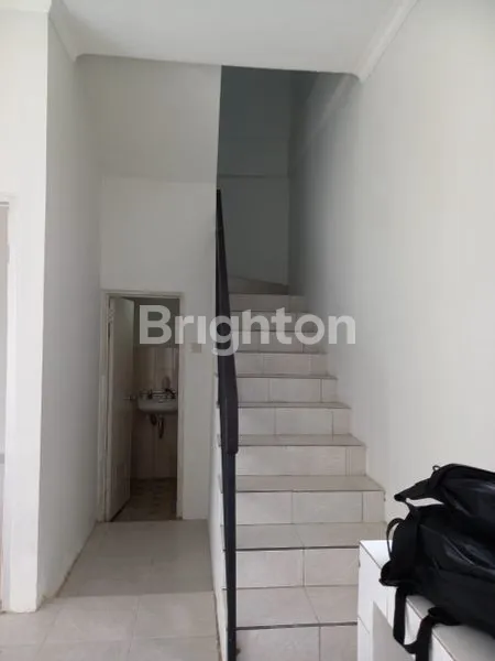 image HUNIAN CANTIK DI PERUMAHAN REGENCY (4)