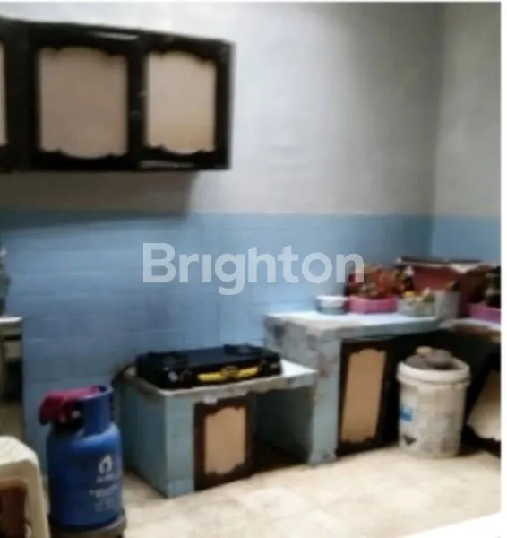 image RUMAH DAN SHOWROOM 3,5 LANTAI  DIPUSAT KOTA (8)