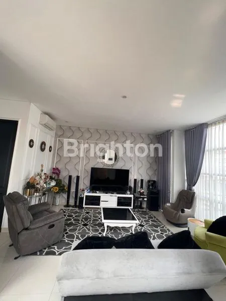 image RUMAH EXCLUSIVE + KOLAM RENANG (3)