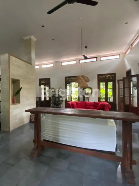 image VILLA TUMBAK BAYUH-NEAR PERERENAN BEACH (6)