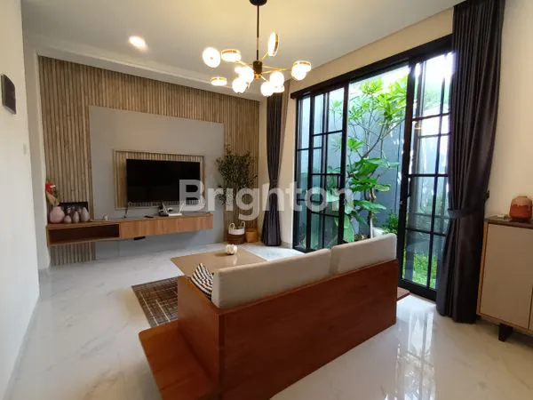 image RUMAH ELEGAN CANTIK DI PEMOGAN (2)