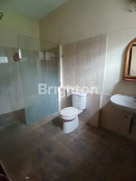 image RUMAH BESAR DENGAN PERABOT DI DIENG KOTA MALANG (3)