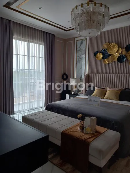 image HUNIAN MODERN CLASIC DENGAN FASILITAS MINI GOLF (6)