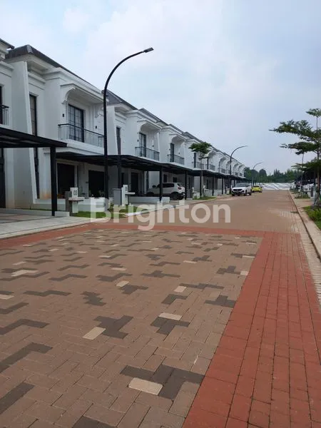 image HUNIAN MODERN CLASIC DENGAN FASILITAS MINI GOLF (8)