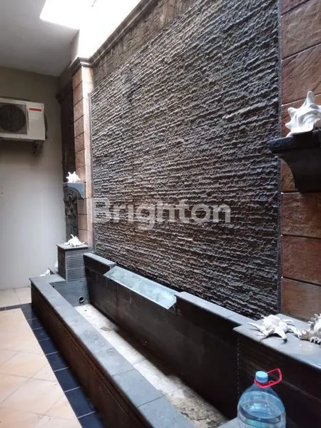 image RUMAH HOOK 3 LANTAI DI PUSPITA LOKA BSD (3)