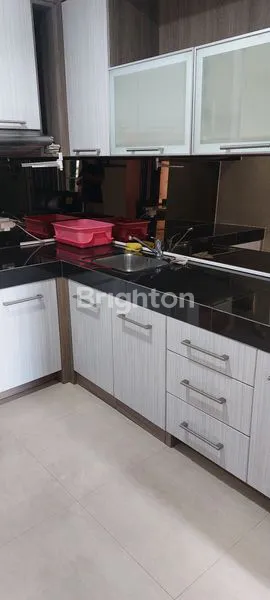 image APARTEMEN MG SUITES MEWAH BERSIH SANGAT TERAWAT TINGGAL MASUK FULL FURNISHED TIAP KAMAR ADA KAMAR MANDI DI PUSAT KOTA GAJAHMADA KEMBANGSARI SEMARANG TENGAH (7)