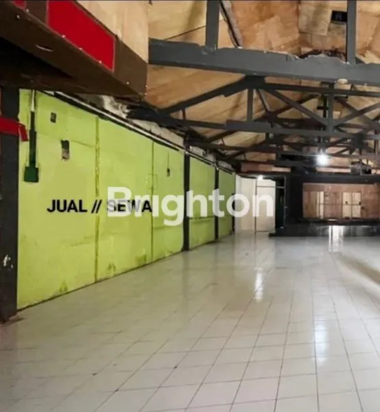 image RUKO BESAR TENGAH KOTA SOLO!! LOKASI STRATEGIS, HANYA 30 METER DARI SLAMET RIYADI SOLO (5)