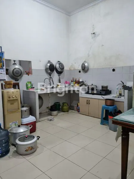 image JELAMBAR RUMAH SIAP HUNI 3 LANTAI  (7)