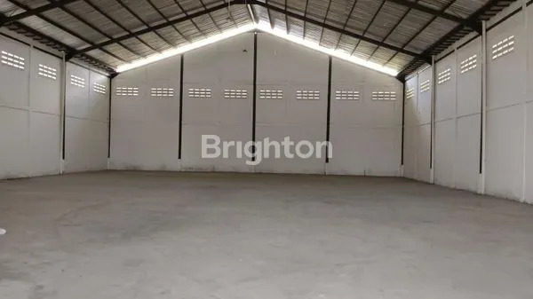 image GUDANG LUAS DI MOJOKERTO AREA MOJOANYAR (8)