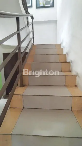 image RUMAH SEKTOR 5 BINTARO JAYA  SUDAH DIRENOVASI TANGERANG SELATAN (6)