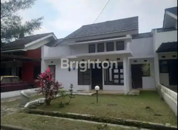 image RUMAH CANTIK VIEW GUNUNG DAERAH SEJUK SANGAT NYAMAN SIAP HUNI (1)