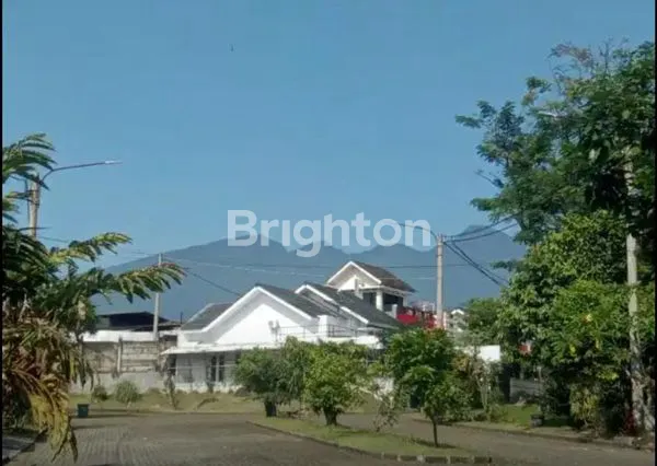 image RUMAH CANTIK VIEW GUNUNG DAERAH SEJUK SANGAT NYAMAN SIAP HUNI (2)