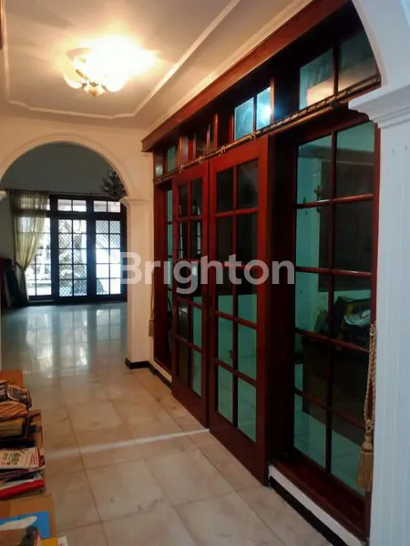 image RUMAH 2 LT DI KERTAJAYA INDAH SURABAYA  (3)