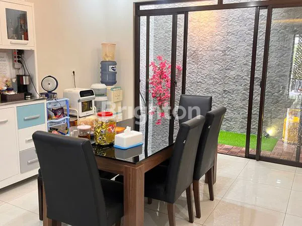 image RUMAH APIK BERSIH TERAWAT DI KOTA BARU PARAHYANGAN (FULL FURNISHED) (2)