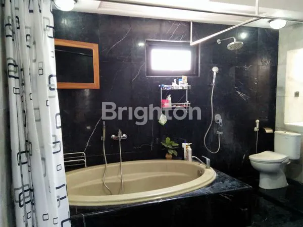 image RUMAH VILLA SUPER CANTIK DI KAWASAN SEJUK BANDUNG UTARA (6)