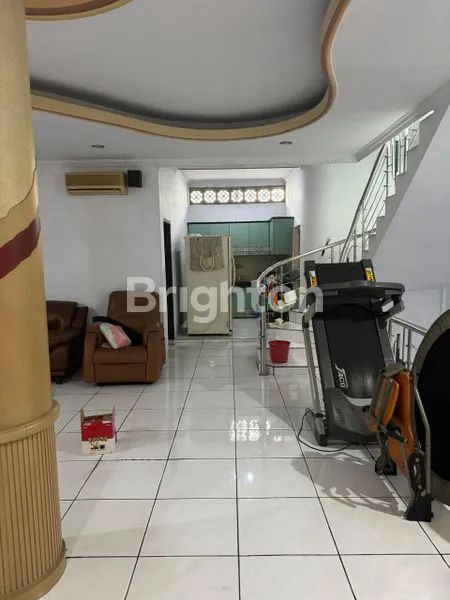 image RUMAH SIAP HUNI SEMI FURNISHED MEDAN PETISAH (8)