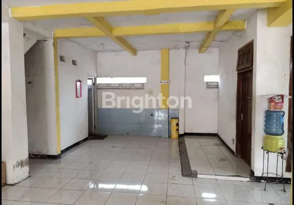 image RUKO 2 LANTAI SIAP PAKAI DI TENGAH KOTA MOJOKERTO (2)