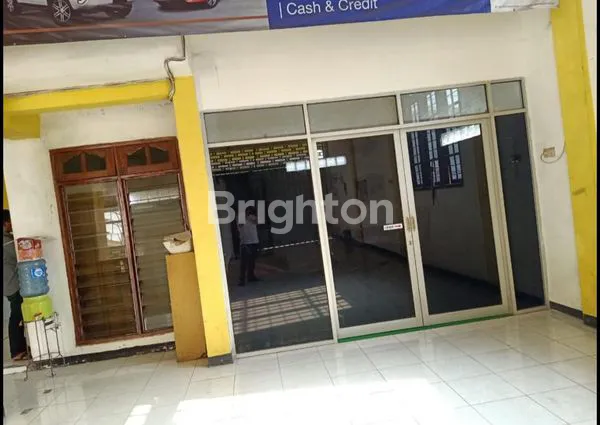 image RUKO 2 LANTAI SIAP PAKAI DI TENGAH KOTA MOJOKERTO (7)