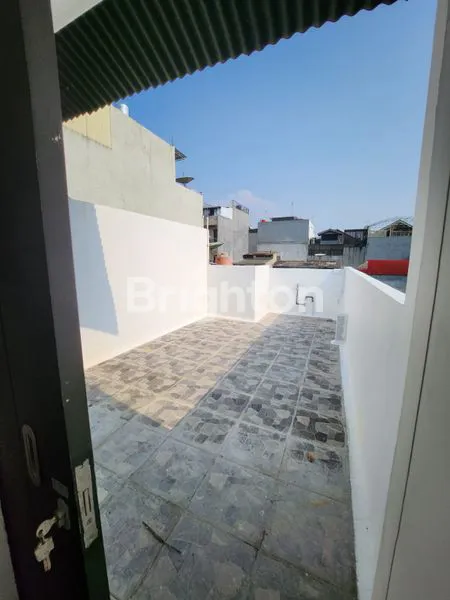 image RUMAH MUARA KARANG 3 TINGKAT FULL FURNISHED AREA PLUIT JAKARTA UTARA (4)
