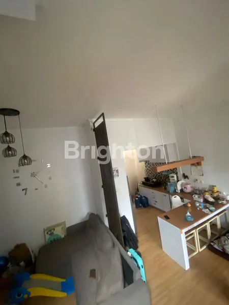 image RUMAH BINTARO BELAKANG STAN (2)