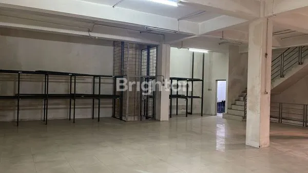 image RUKO GANDENG CIDENG LOKASI STRATEGIS (4)