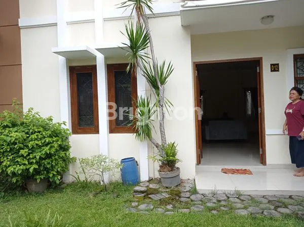 image RUMAH MEWAH FULL FURNISH 2 LANTAI DI LOR IN RESIDENCE (2)
