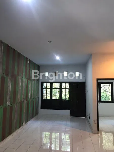 image RUMAH SEMI VILLA YG ASRI DAN NYAMAN (3)