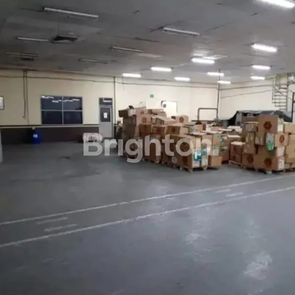 image GUDANG SIAP PAKAI DI AREA KOMPLEK PERGUDANGAN MARGOMULYO DEKAT PINTU TOL (4)